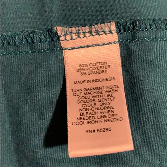 Express Button-Down - Picture 3 of 5